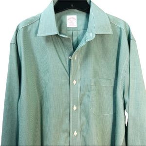 Brooks Brothers | Men's Green Button Down | Large